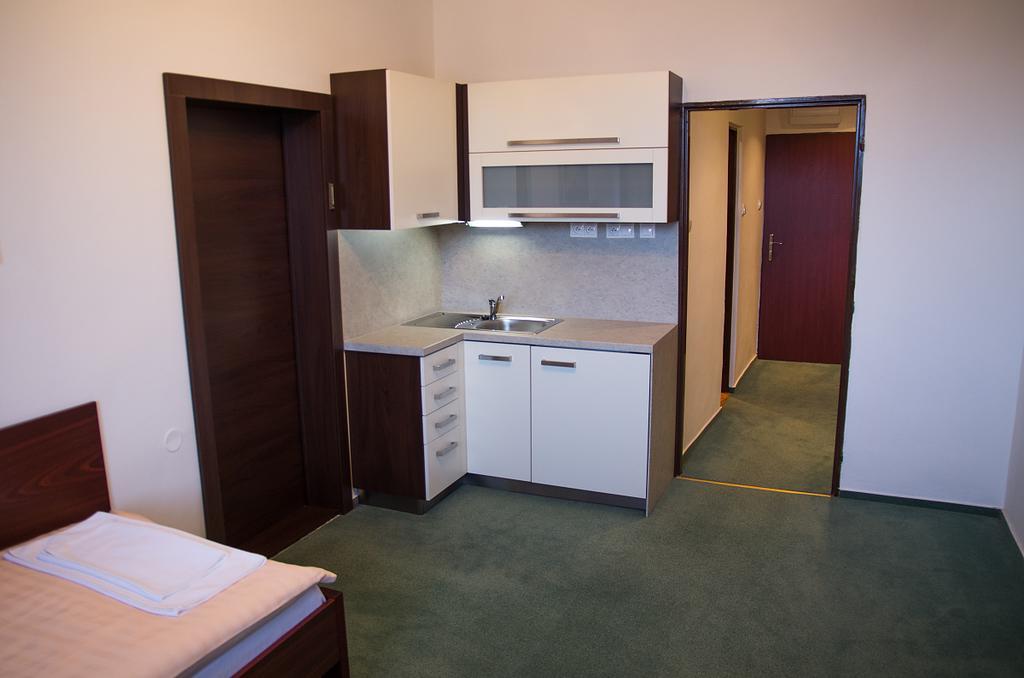 Hotel Bothe Považská Bystrica Habitación foto
